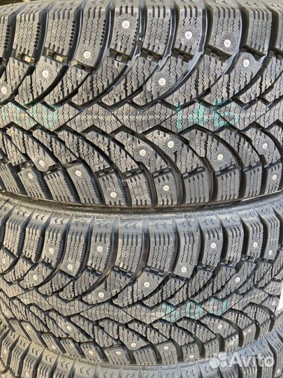 Pirelli Formula Ice 205/55 R16 91T