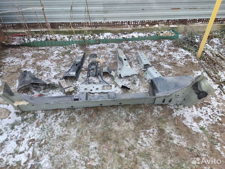 Порог nissan note