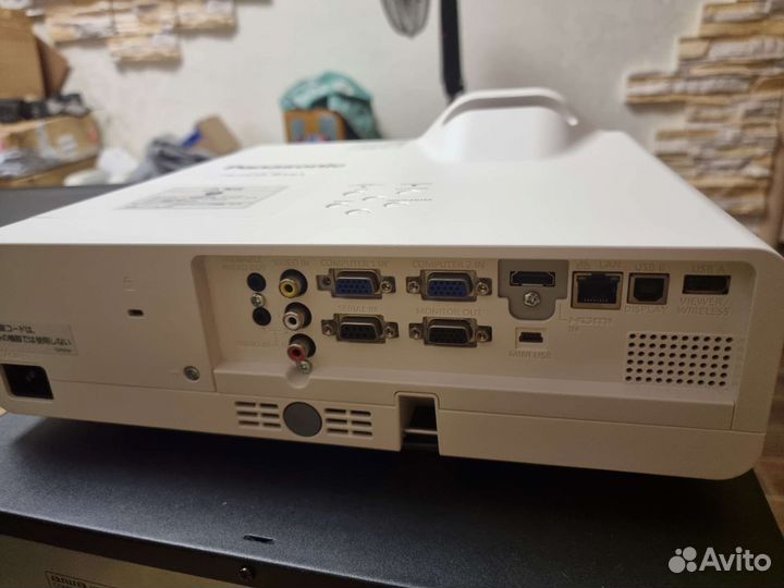 Проектор Panasonic PT-TW343R