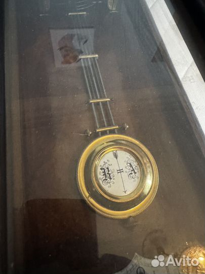 Старинные настенные антикварные часы