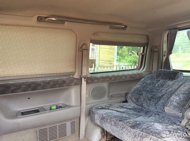 Mazda Bongo Friendee 2.5 AT, 2002, 200 000 км