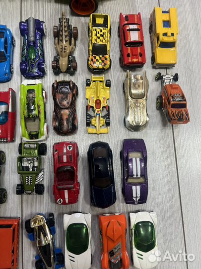 Машинки хот вилс hot wheels и крокодил