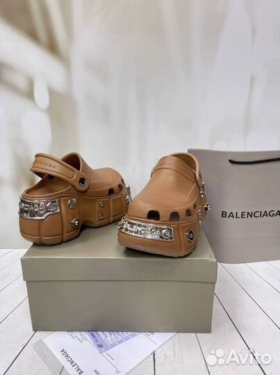 Шлепки / Сабо Balenciaga x Crocs Размеры 36-40