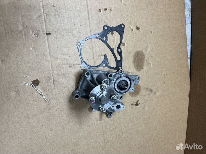 Помпа Toyota Hilux 8 Прадо 150 Fortuner 2 2.8 диз