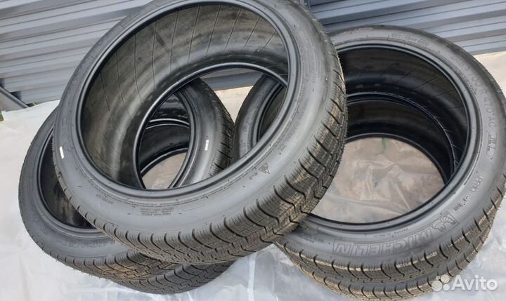 Michelin Pilot Alpin 245/700