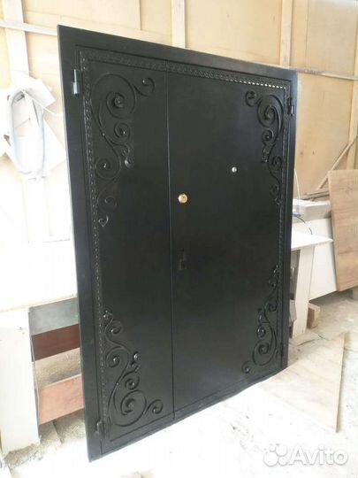Дверь входная металлическая