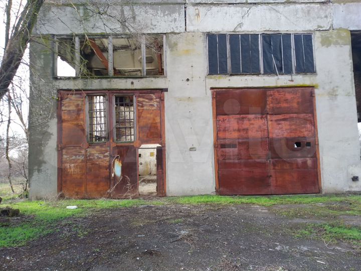 Здание, 1460 м²