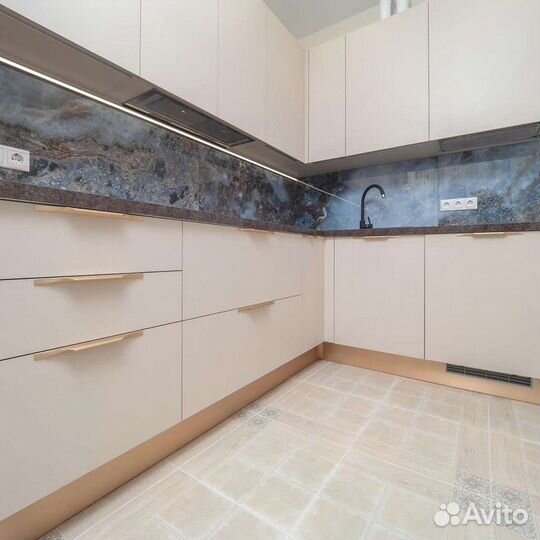 Кухни по индивидуальному заказу