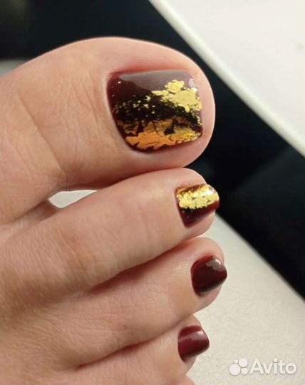 Маникюр педикюр