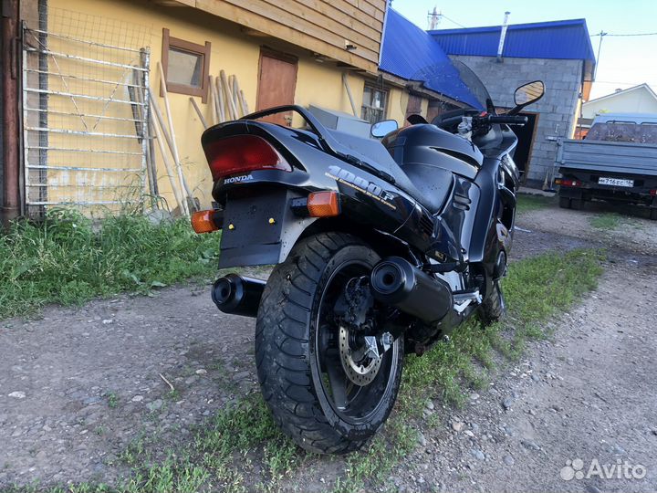 Honda CBR1000F 2000 год без пробега по РФ