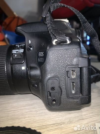 Зеркальный фотоаппарат canon 600d