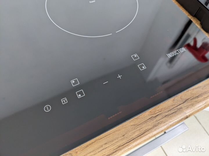 Варочная поверхность Electrolux Индукция