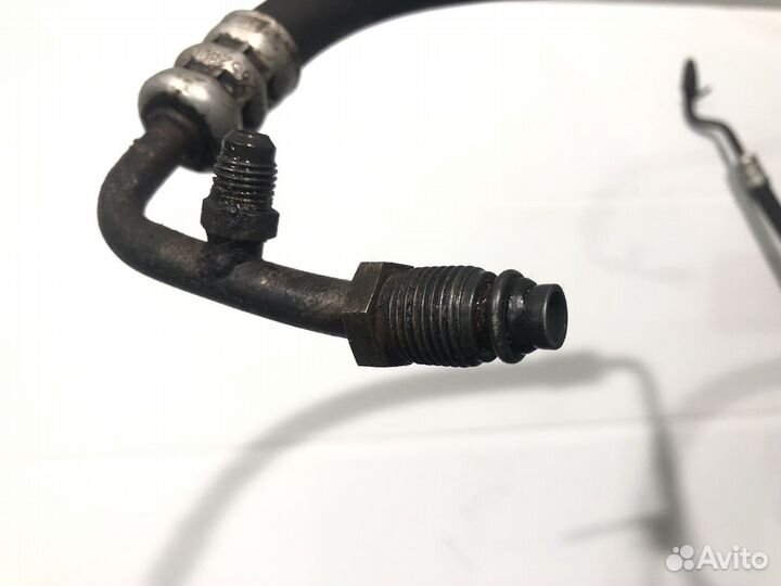 Трубки гура Renault logan