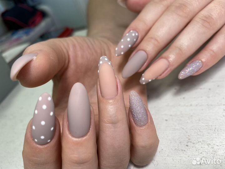 Маникюр педикюр