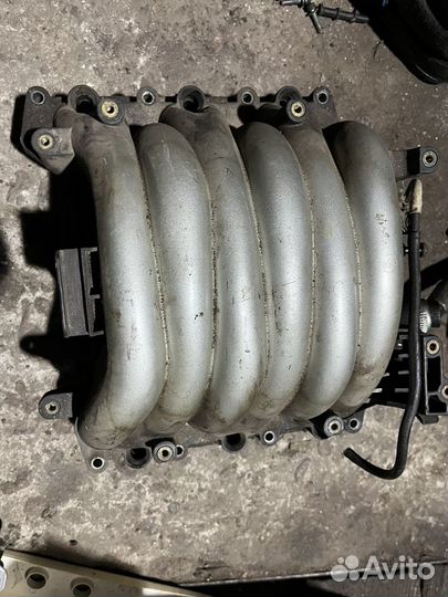 Впускной коллектор audi a6c5 2.4