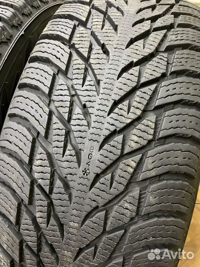 Nokian Tyres Hakkapeliitta R3 SUV 245/60 R18 109R