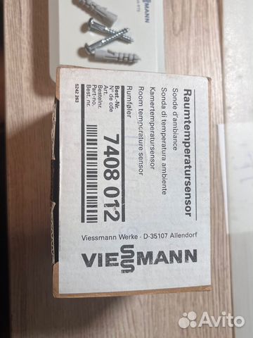 7408012 Датчик комнатной температуры viessmann