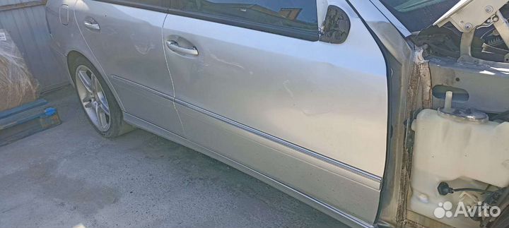 Двери на mercedes w 211