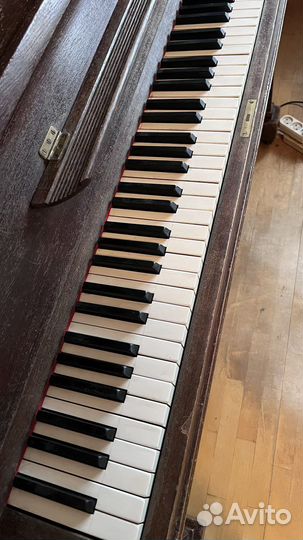 Пианино антиикварное Gebr.Perzina 19 век