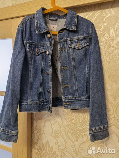 Джинсовая куртка