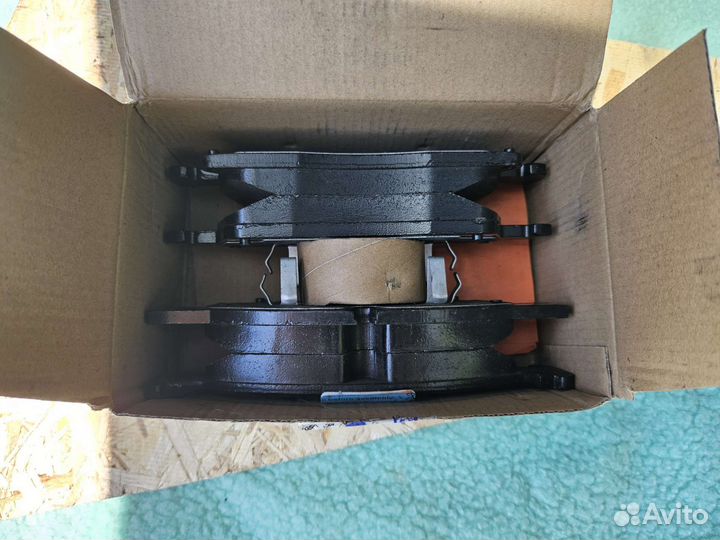 Тормозные колодки на mercedes w166 ml