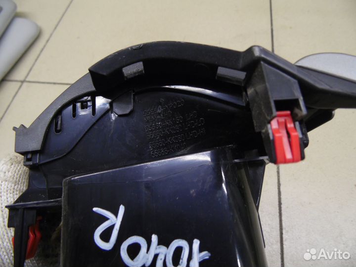 Дефлектор воздушный Hi Lux 2015