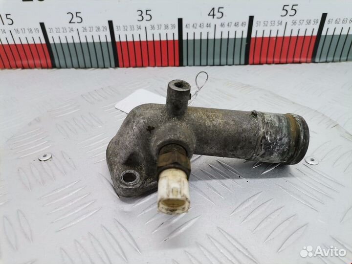 Корпус термостата Mitsubishi Sigma 4 1993 MD160133