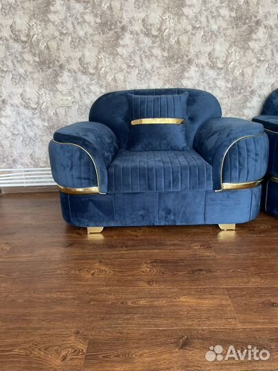 Угловая мягкая мебель