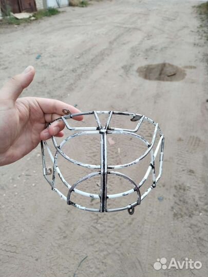 Защита хоккейного шлема