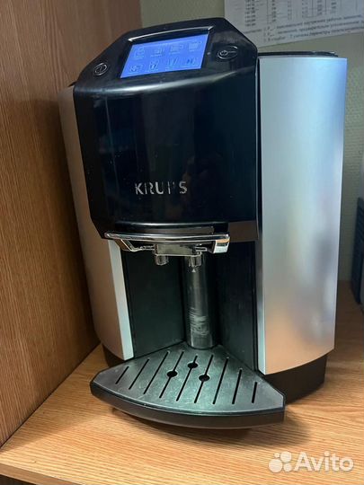 Кофемашина зерновая Krups Barista EA9000
