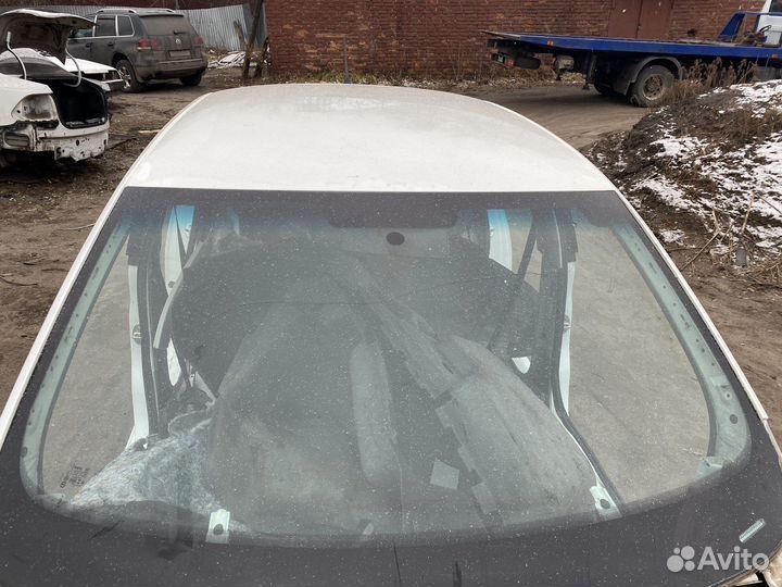 Skoda Rapid крыша со стойками 2012-2017