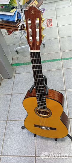 Классическая гитара yamaha c80