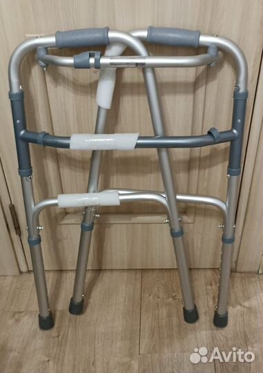 Опоры -ходунки классические складные шагающие