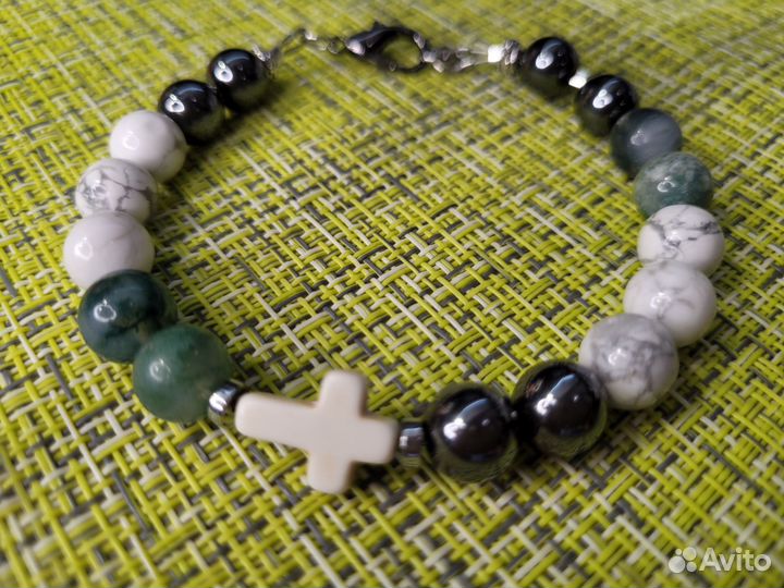 Браслет с крестом