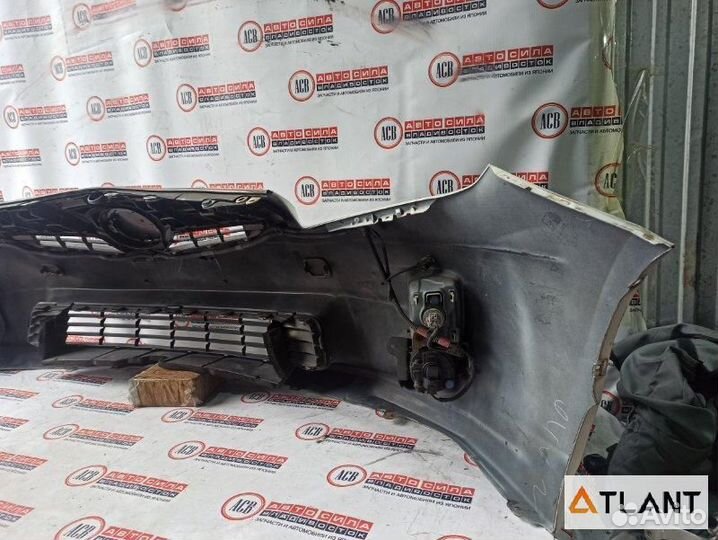 Бампер передний toyota prius