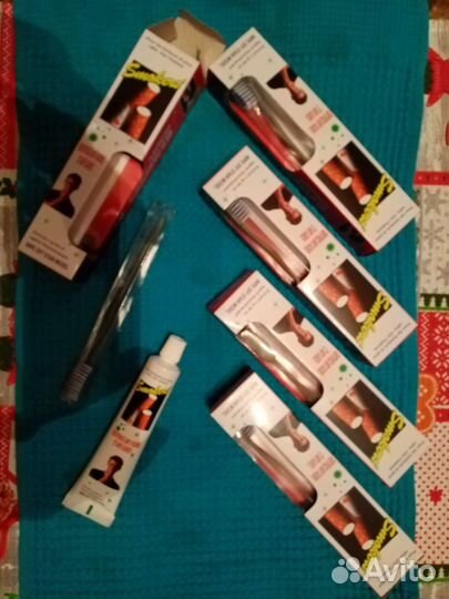 Зубная паста для курящих с зубной щеткой