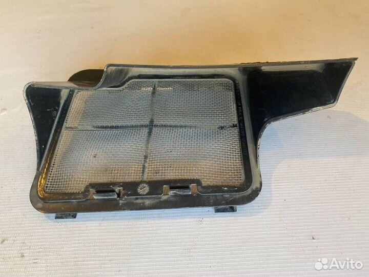 Рамка салонного фильтра Ford Focus