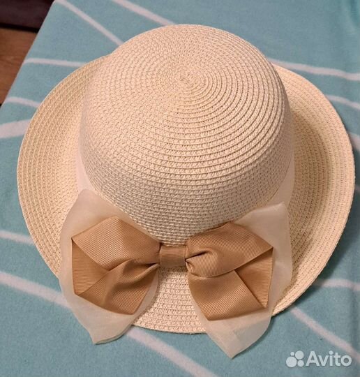 Шляпа женская соломенная