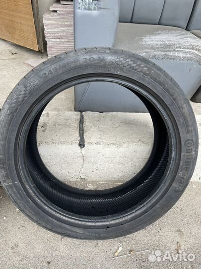 Continental MaxContact MC6 245/45 R20