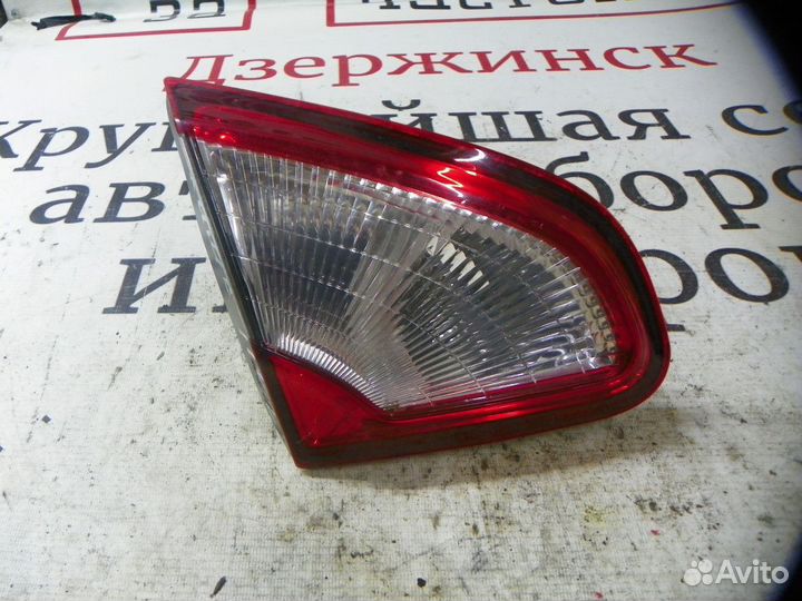Фонарь задний внутренний левый Nissan Qashqai