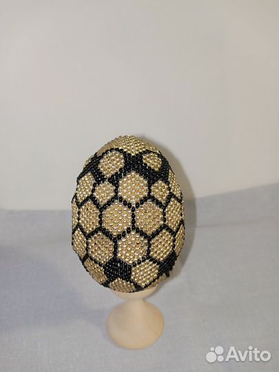 Яйцо из бисера
