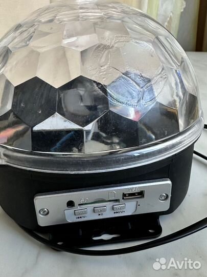 Диско шар от розетки цветной