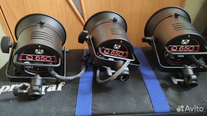 Комплект студийного света IFF Q-650