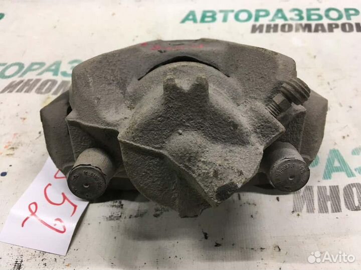 Суппорт передний правый для Renault Fluence 2010