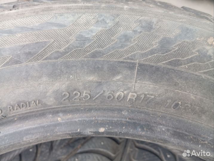 Yokohama 104ZR 225/60 R17 19B