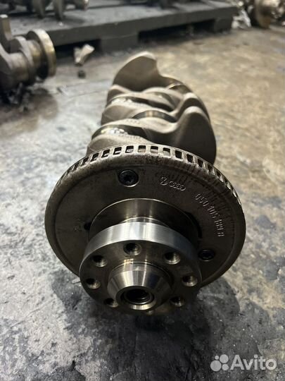 Коленвал VW Audi 1.8 VAG GEN.2 CDA CDH