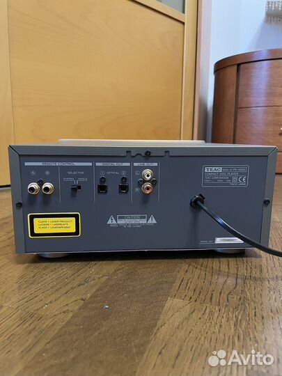 CD проигрыватель Teac PD-H500i