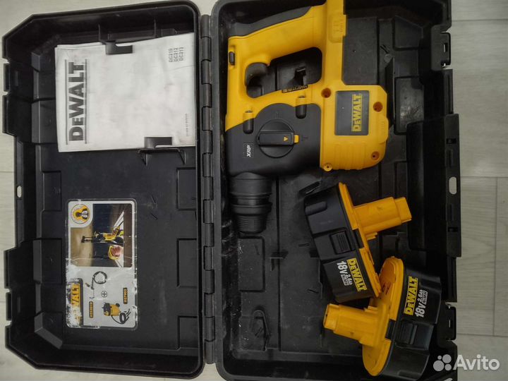 Перфоратор dewalt