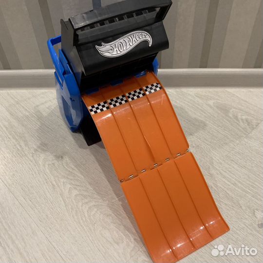 Автотрек Hot Wheels