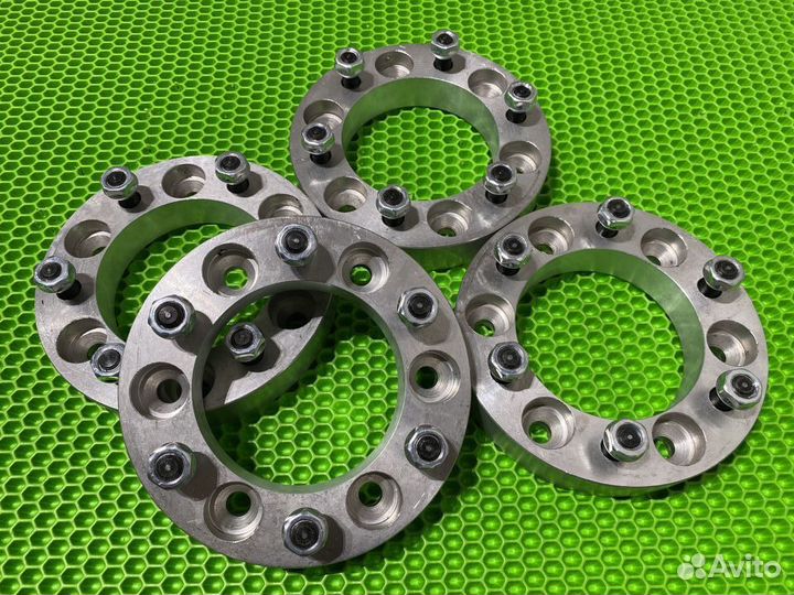 Проставки колесные 30 мм. 6х139,7 цо 108 Pajero